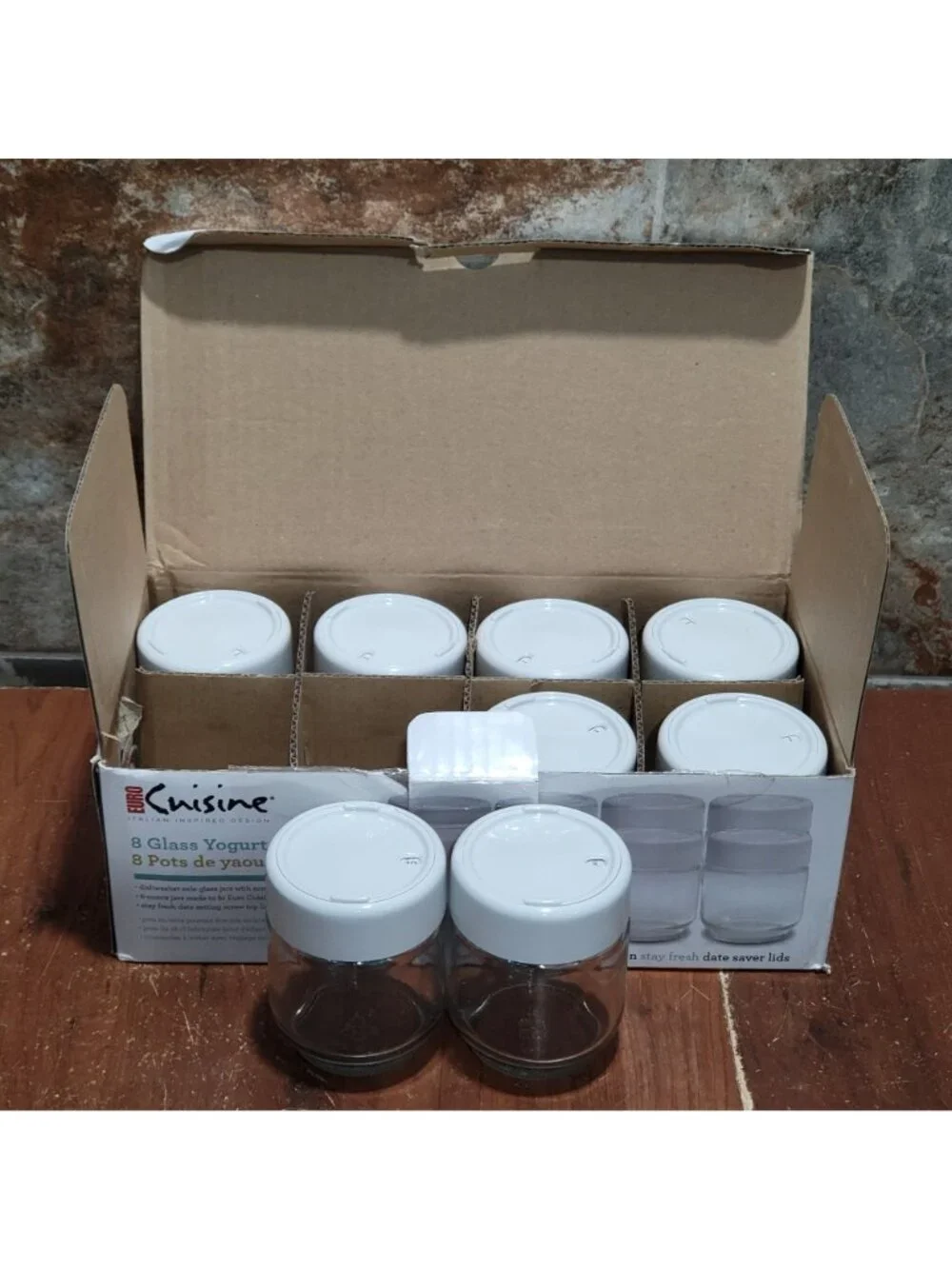 Euro Cuisine Set 8 Glass Yogurt Jars 6 Oz Date Setting Lids